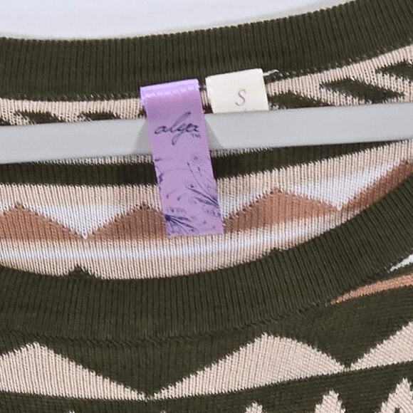 Alya Women's Sweater Knit Dress. Size Small. - Picture 3 of 4